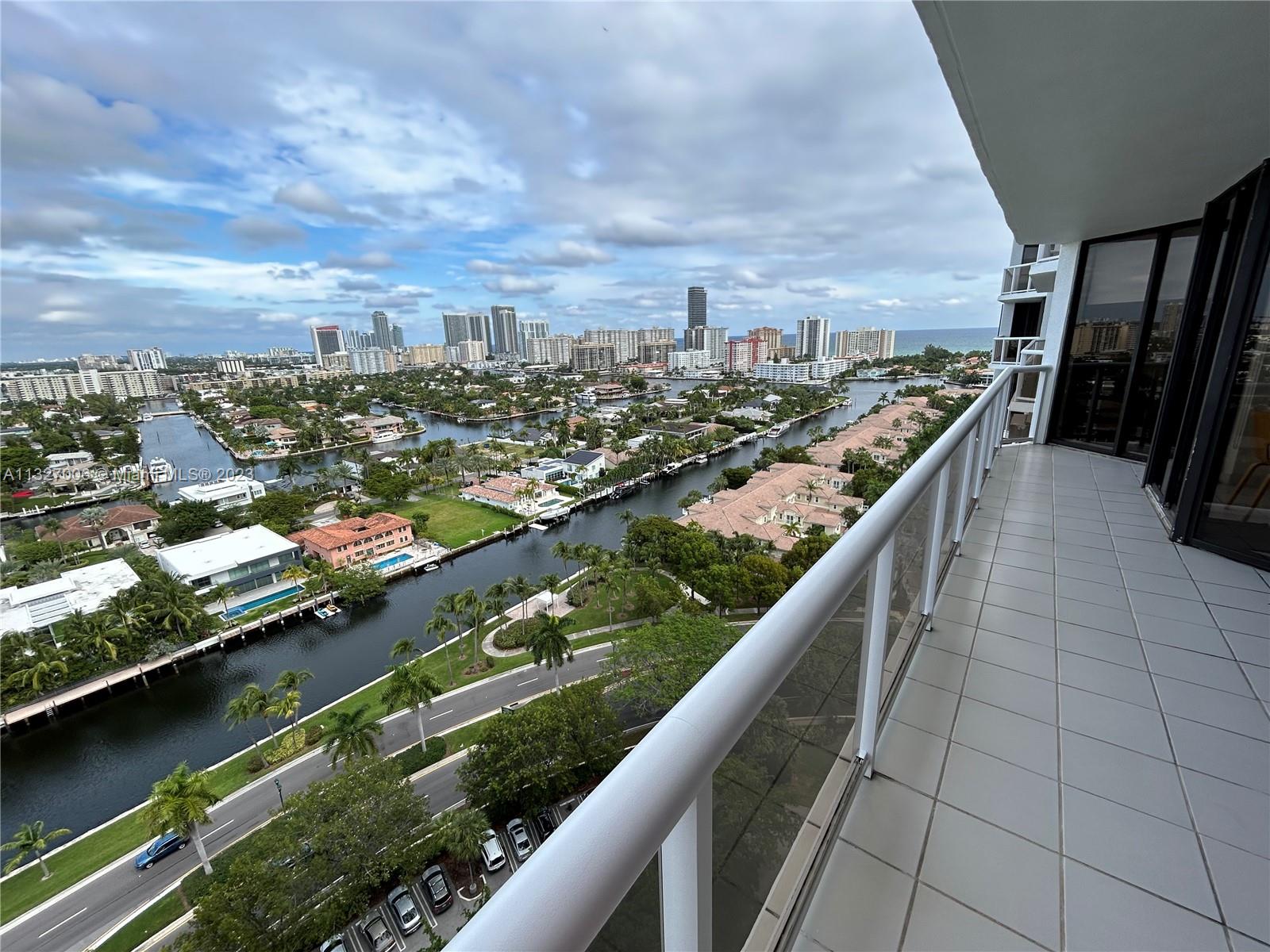 3640 Yacht Club Dr # 1903