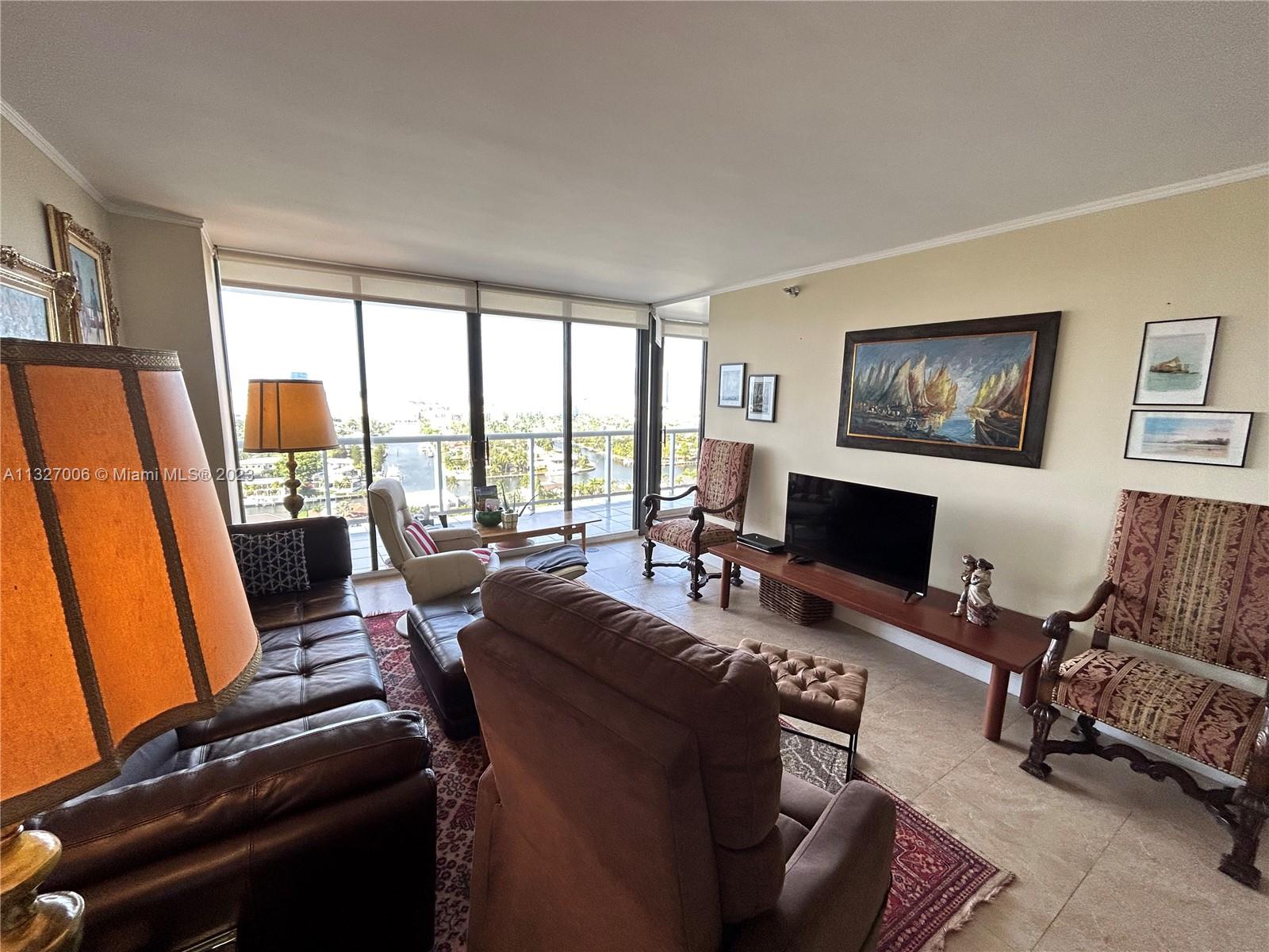 3640 Yacht Club Dr # 1903