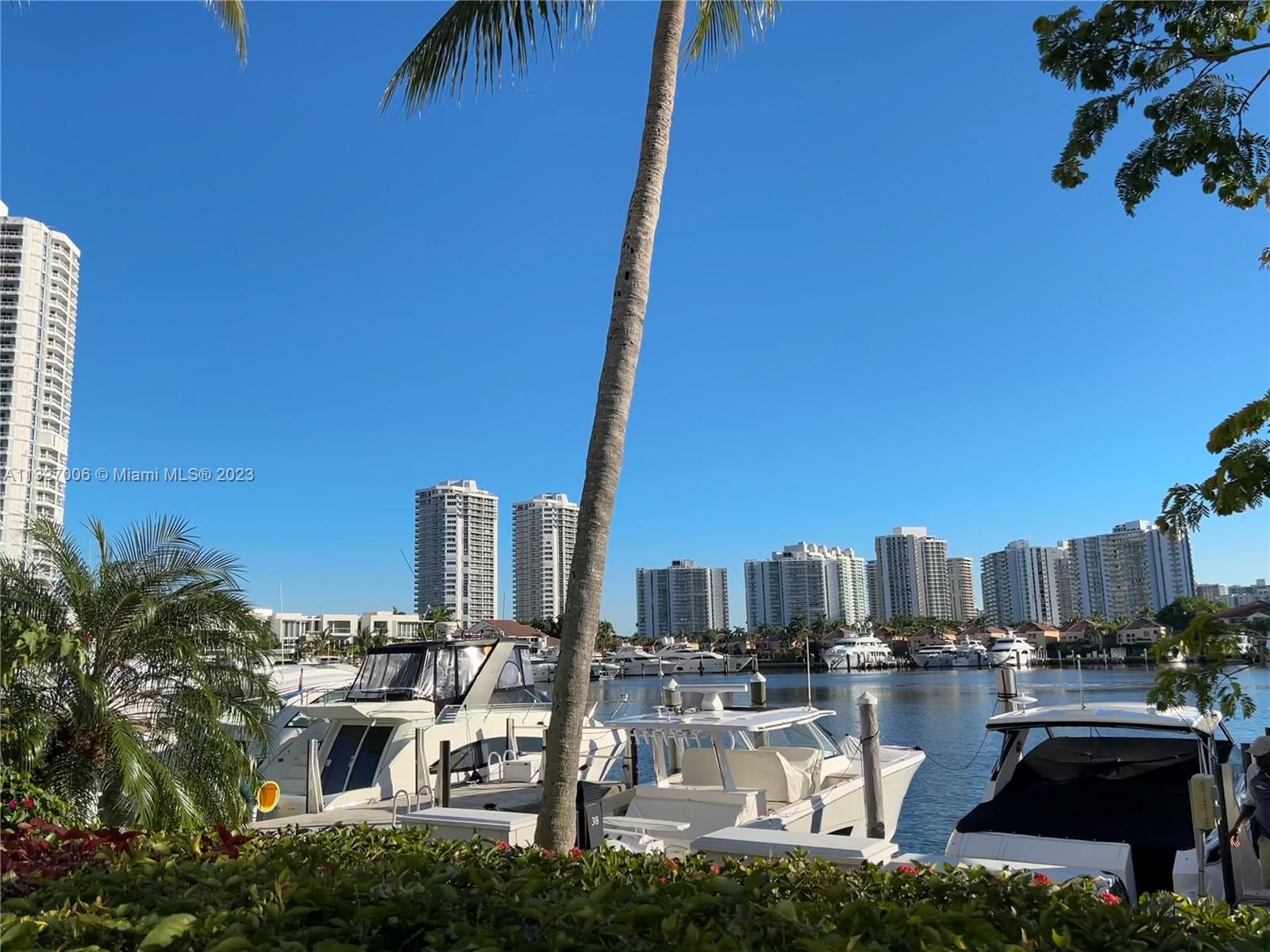 3640 Yacht Club Dr # 1903