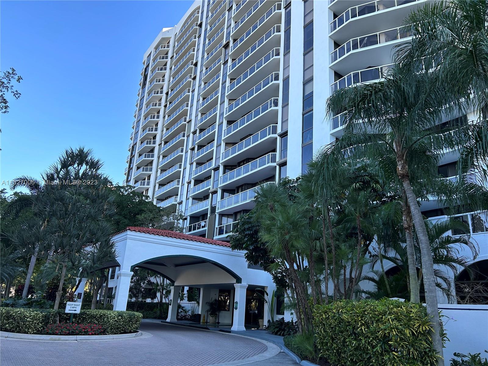 3640 Yacht Club Dr # 1903