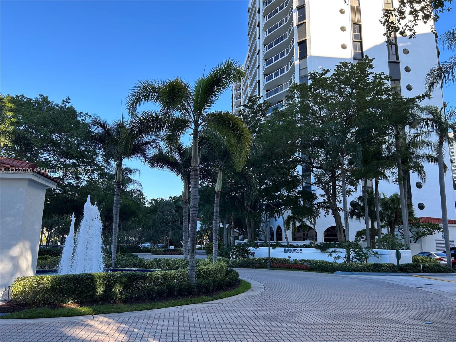 3640 Yacht Club Dr # 1903