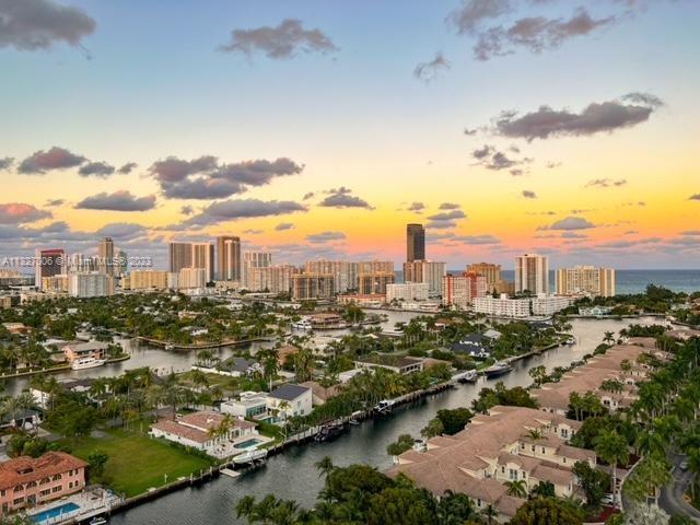 3640 Yacht Club Dr # 1903