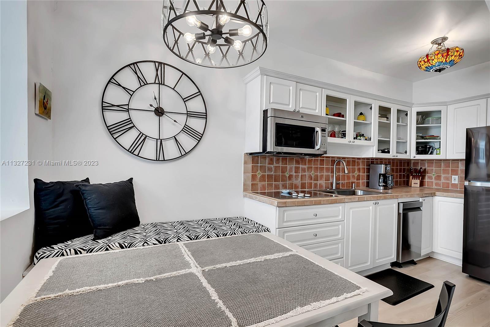 934 Michigan Ave Unit: 108