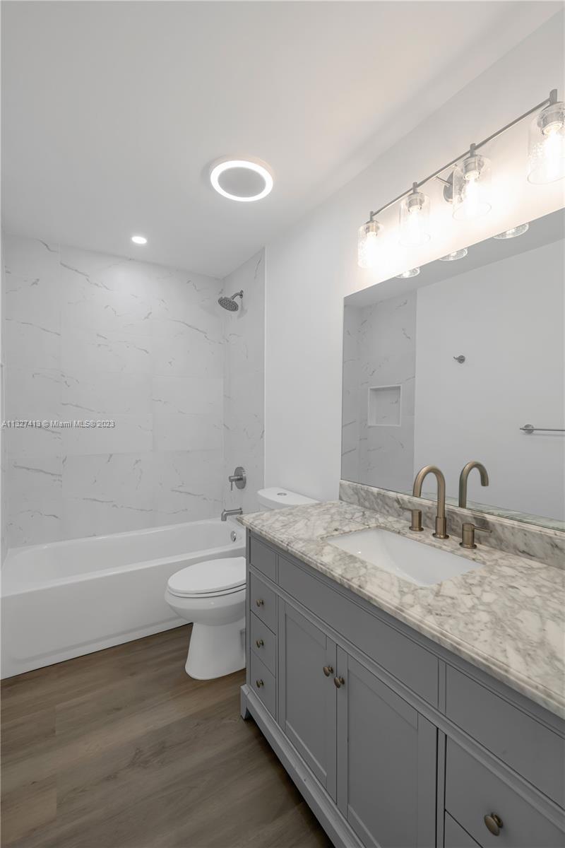 13914 SW 101 Ln Unit: 13914