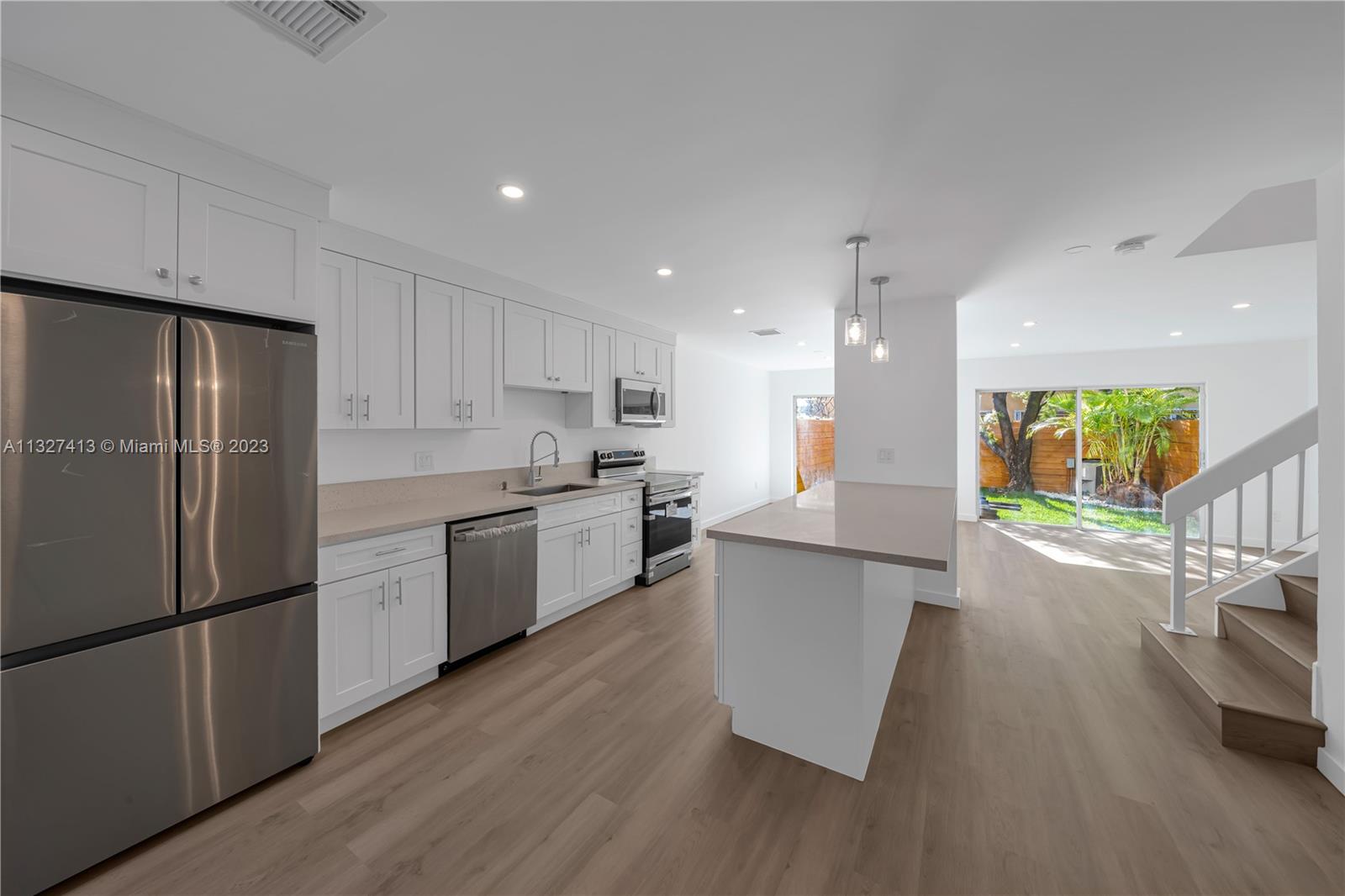 13914 SW 101 Ln Unit: 13914