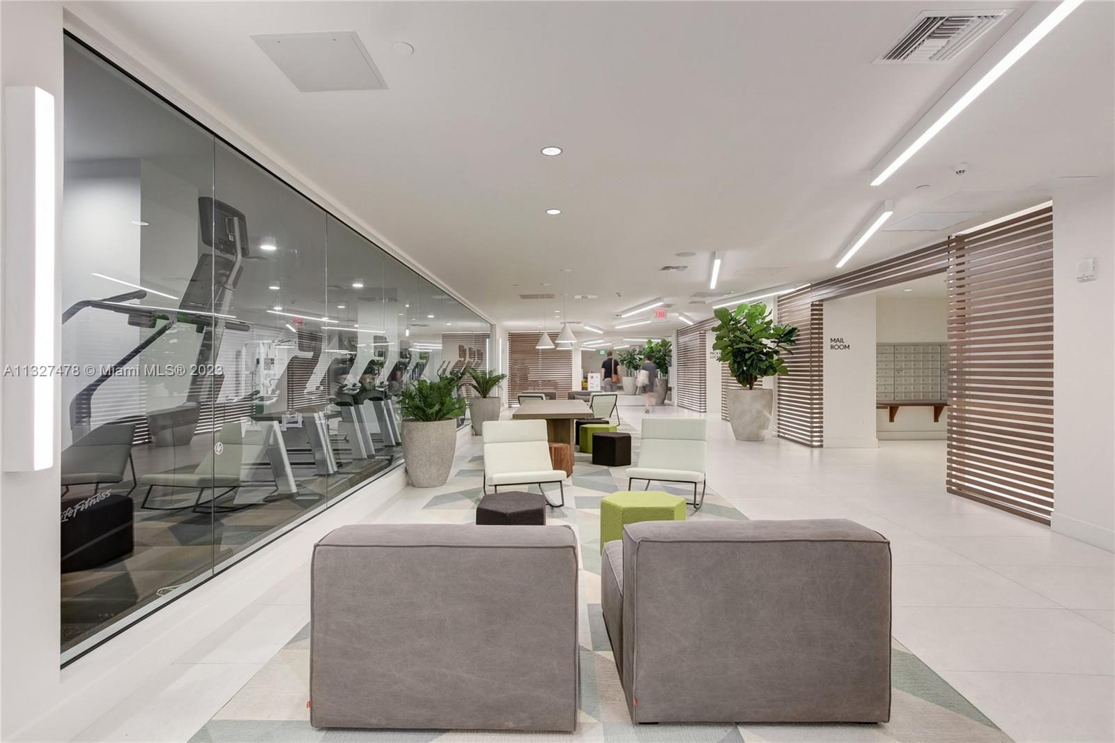 1756 N Bayshore Dr Unit: 29A