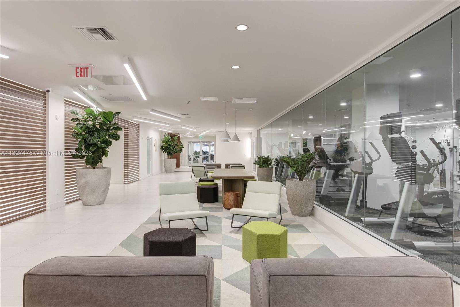 1756 N Bayshore Dr Unit: 29A