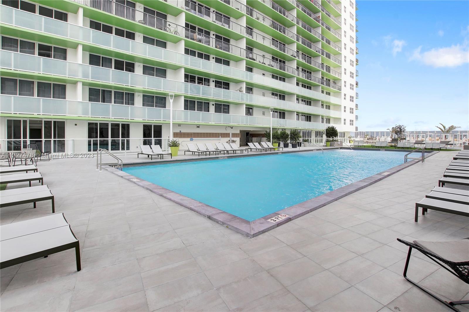1756 N Bayshore Dr Unit: 29A