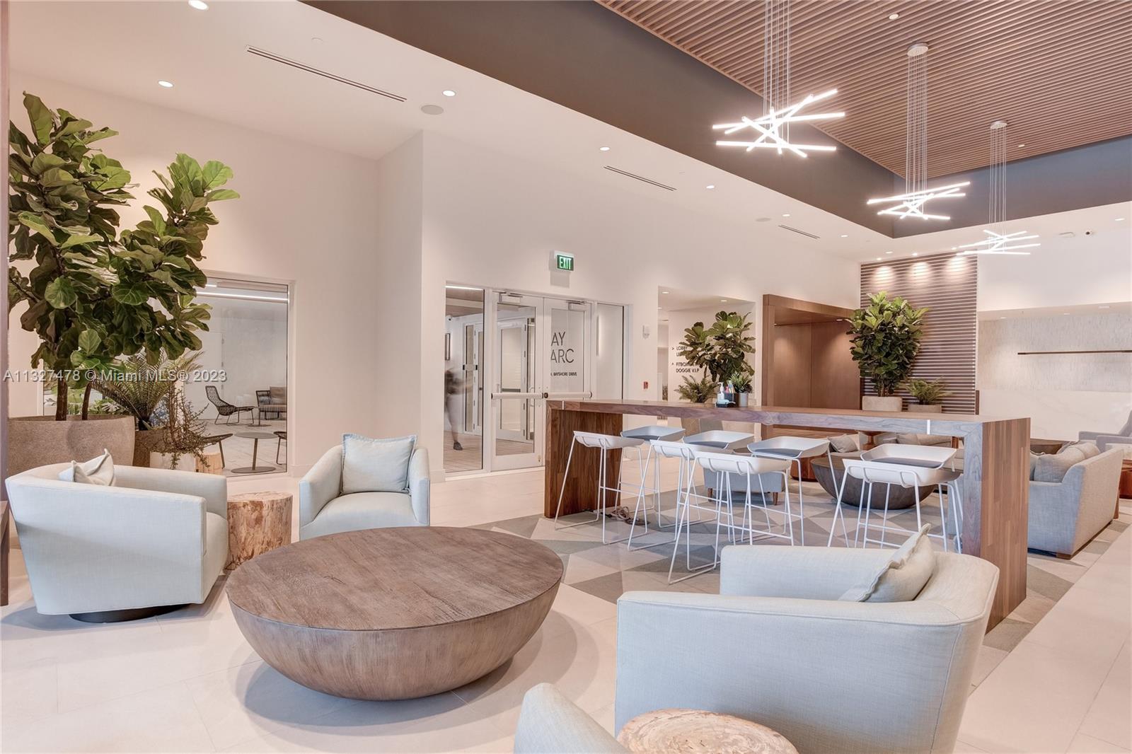 1756 N Bayshore Dr Unit: 29A