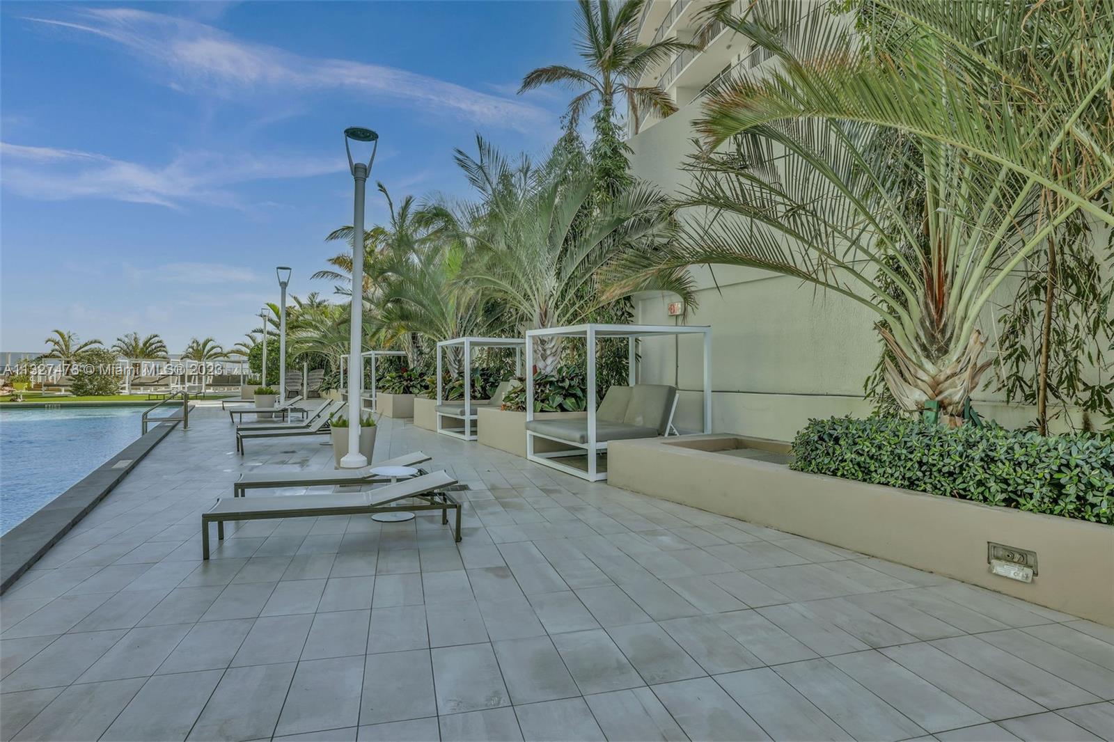 1756 N Bayshore Dr Unit: 29A