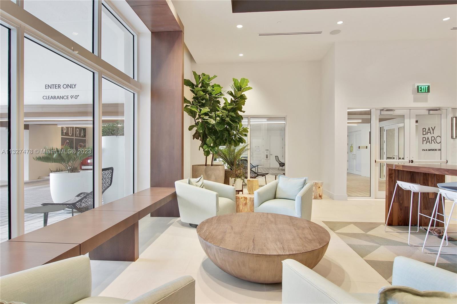1756 N Bayshore Dr Unit: 29A