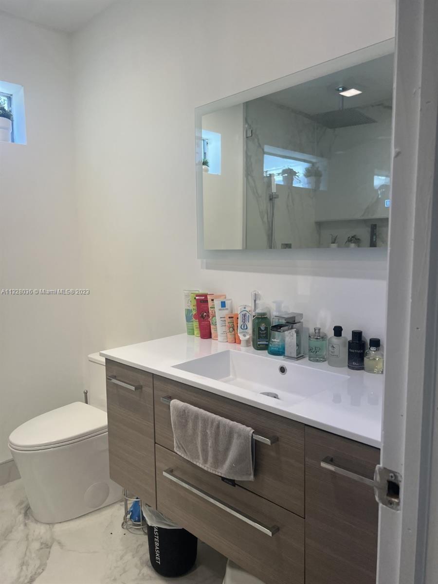 3330 SW 59th Ter Unit: 1