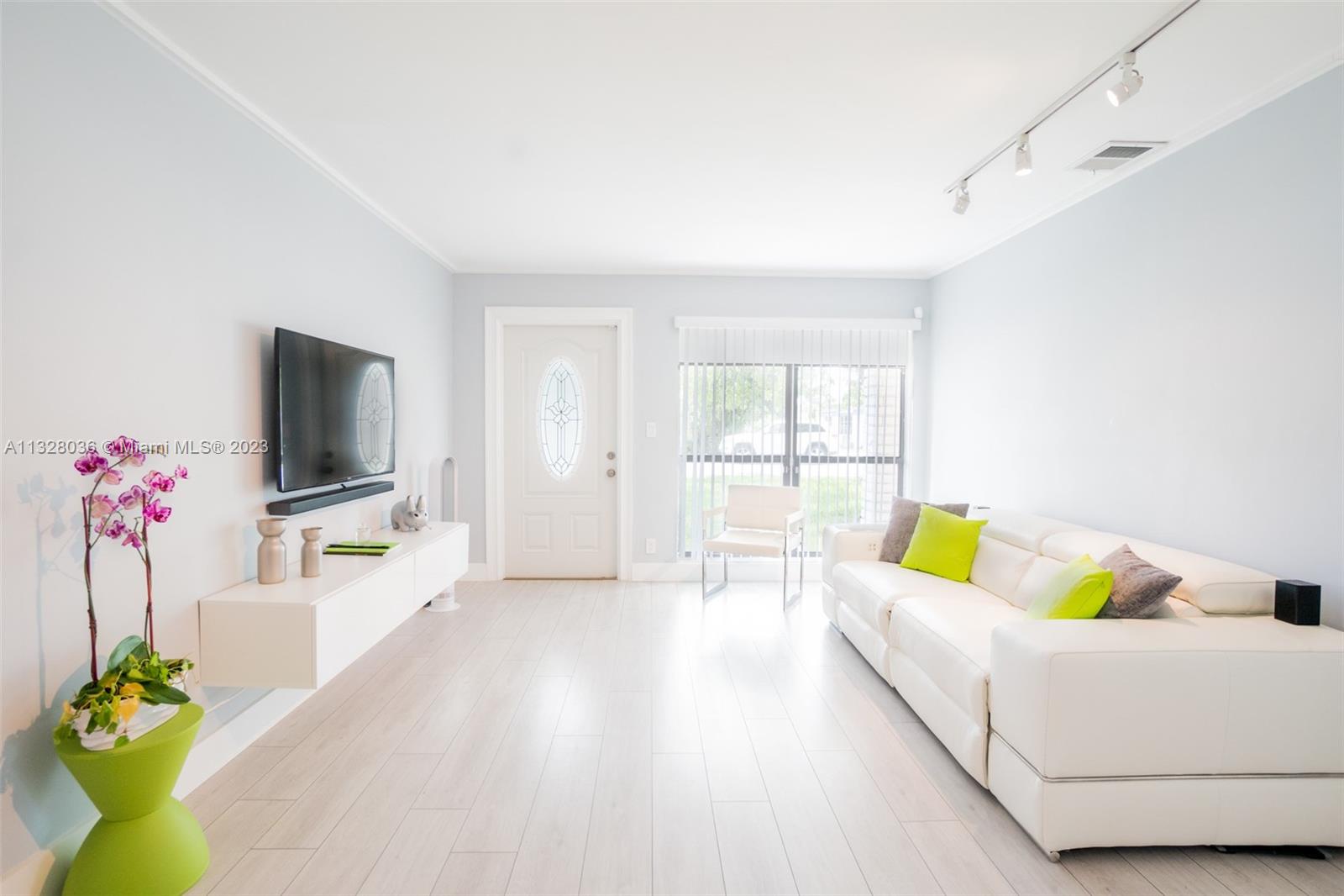 3330 SW 59th Ter Unit: 1