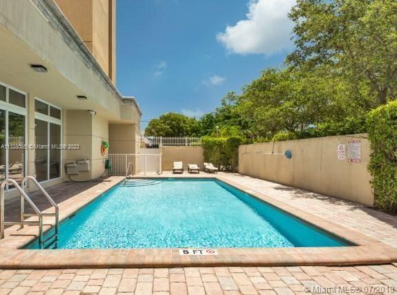 2425 SW 27th Ave Unit: 1204