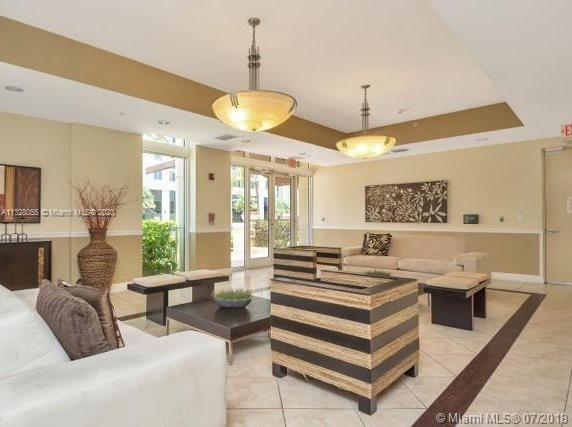 2425 SW 27th Ave Unit: 1204