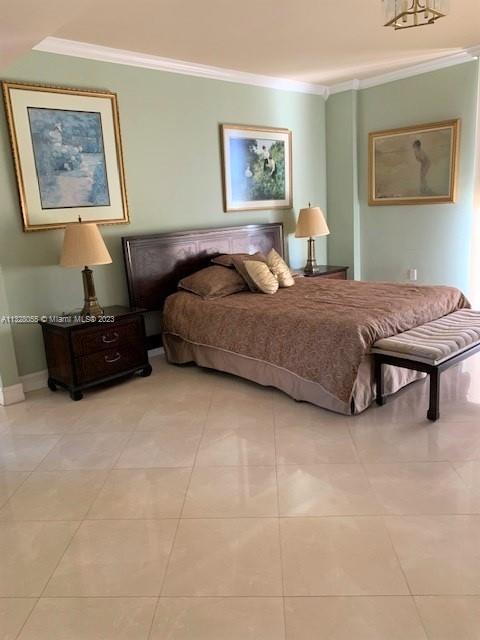 2425 SW 27th Ave Unit: 1204