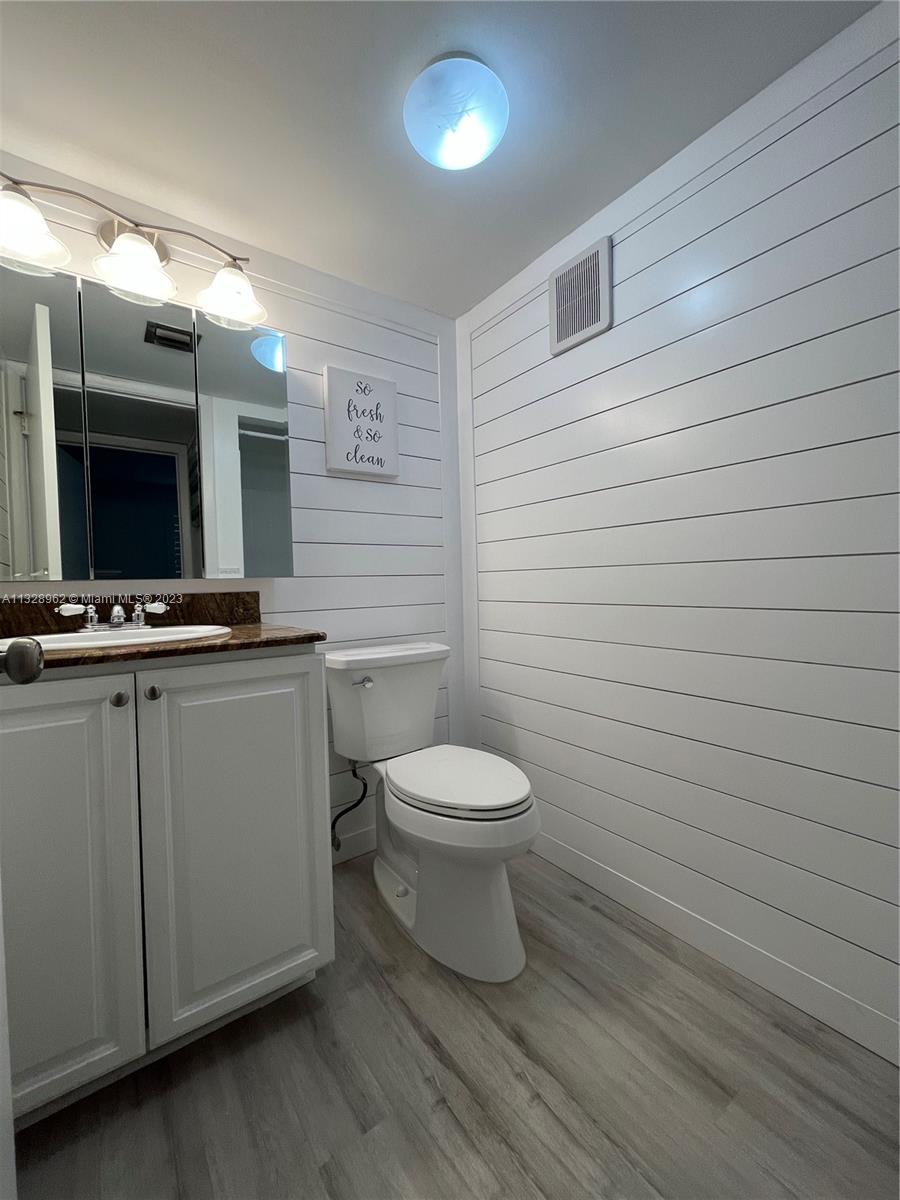 98461 Windward Ave Unit: 98461