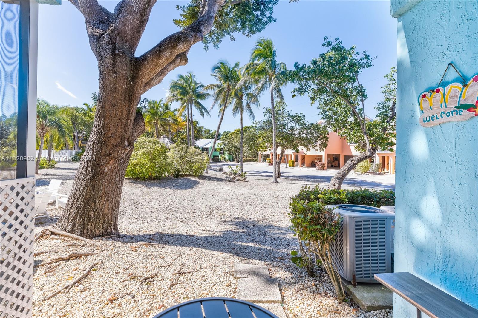 98461 Windward Ave Unit: 98461