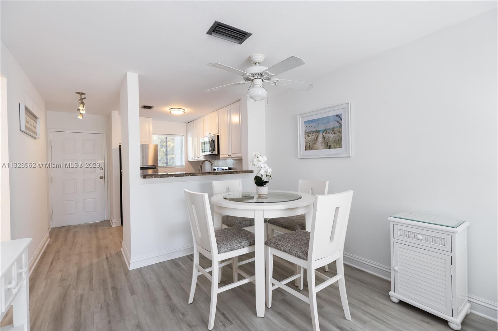 98461 Windward Ave Unit: 98461