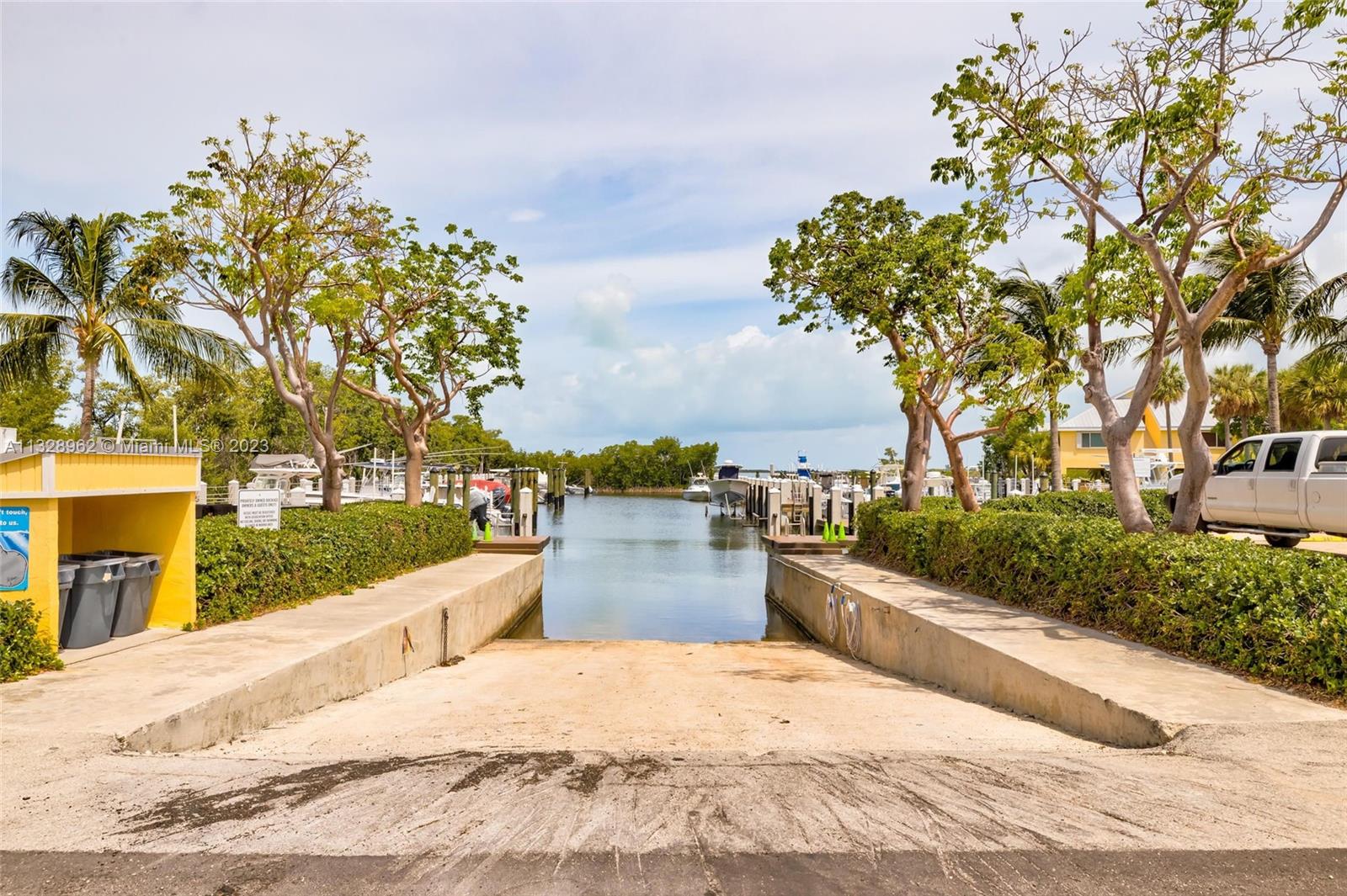 98461 Windward Ave Unit: 98461
