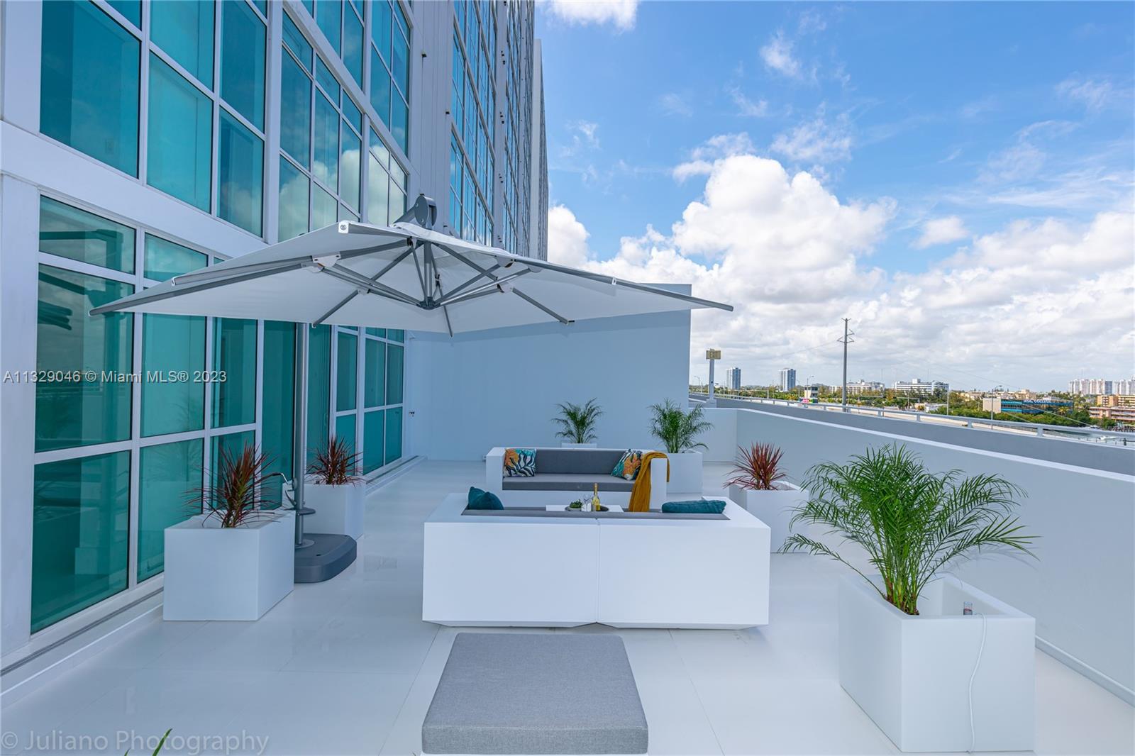 400 Sunny Isles Blvd Unit: 622