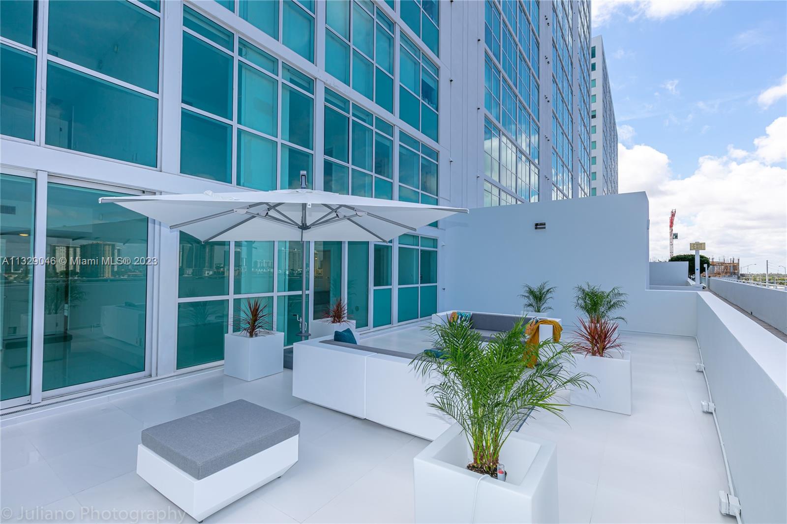 400 Sunny Isles Blvd Unit: 622