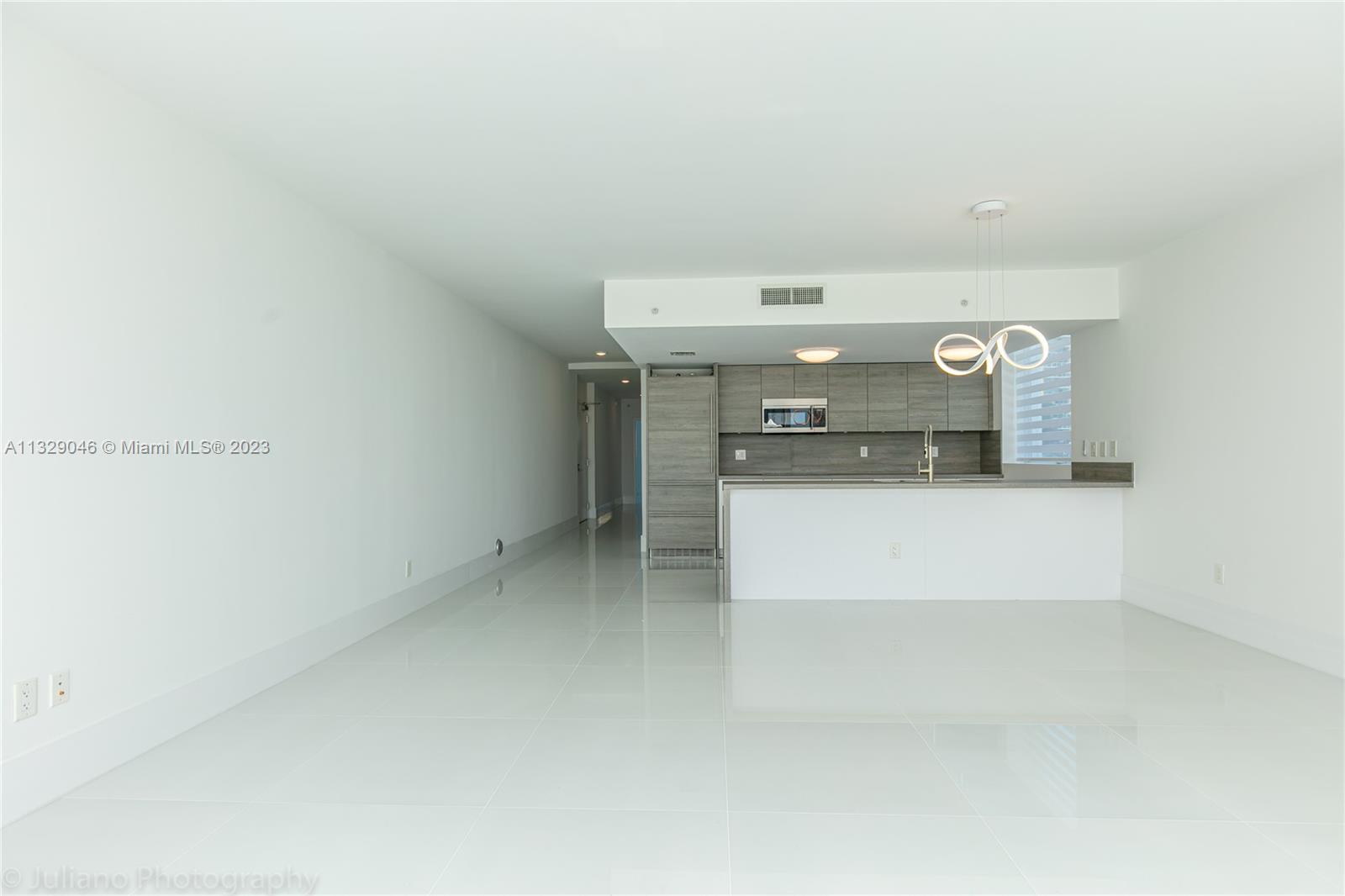 400 Sunny Isles Blvd Unit: 622