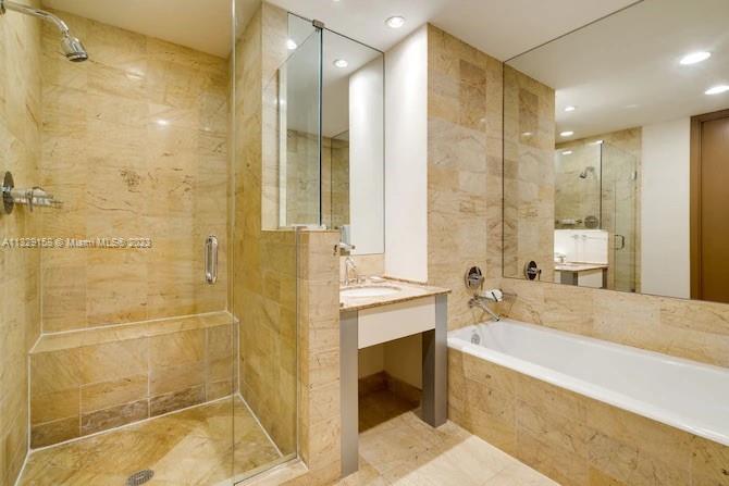 1395 Brickell Ave Unit: 3307