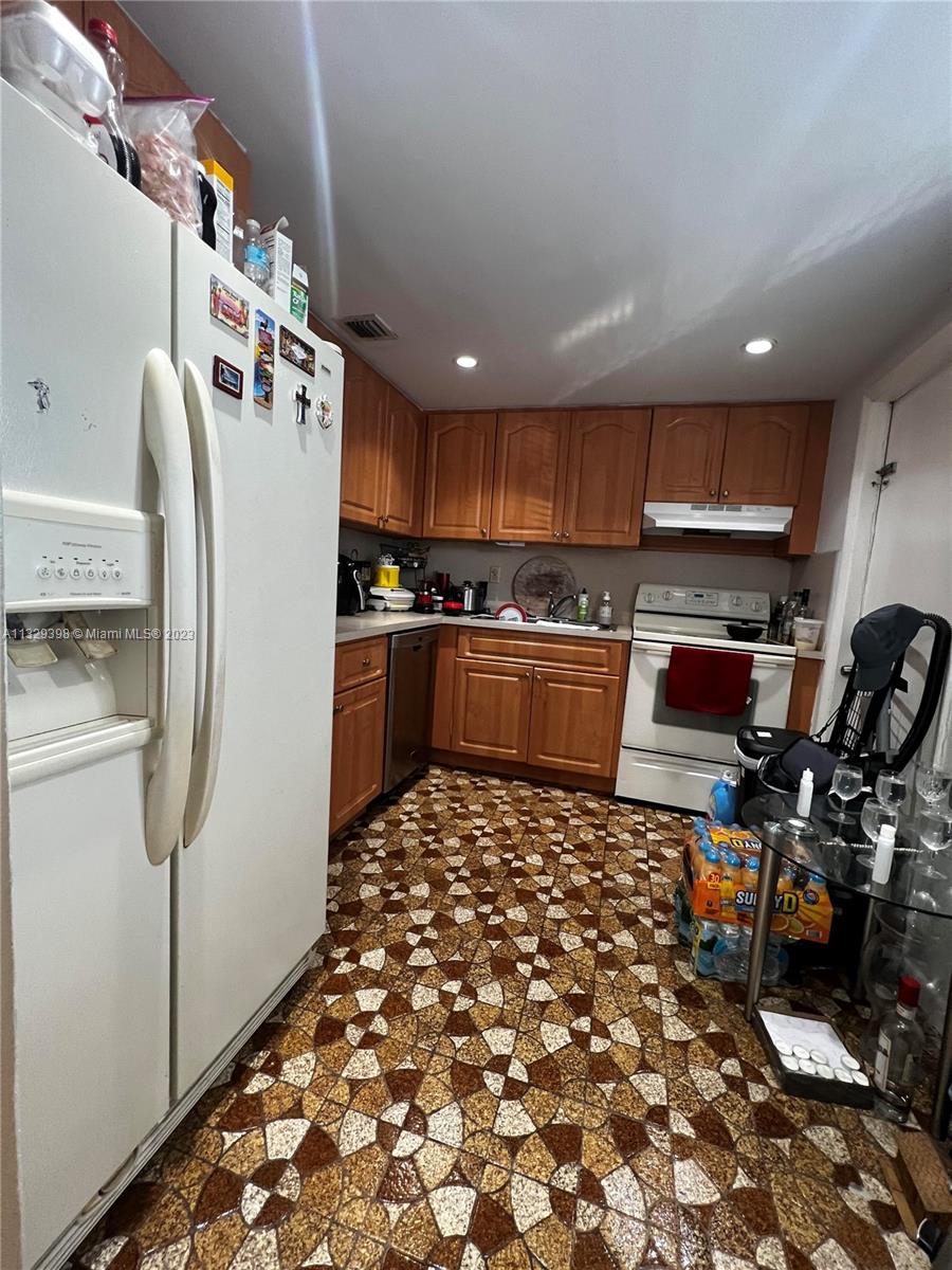 14170 SW 84th St Unit: 409-F