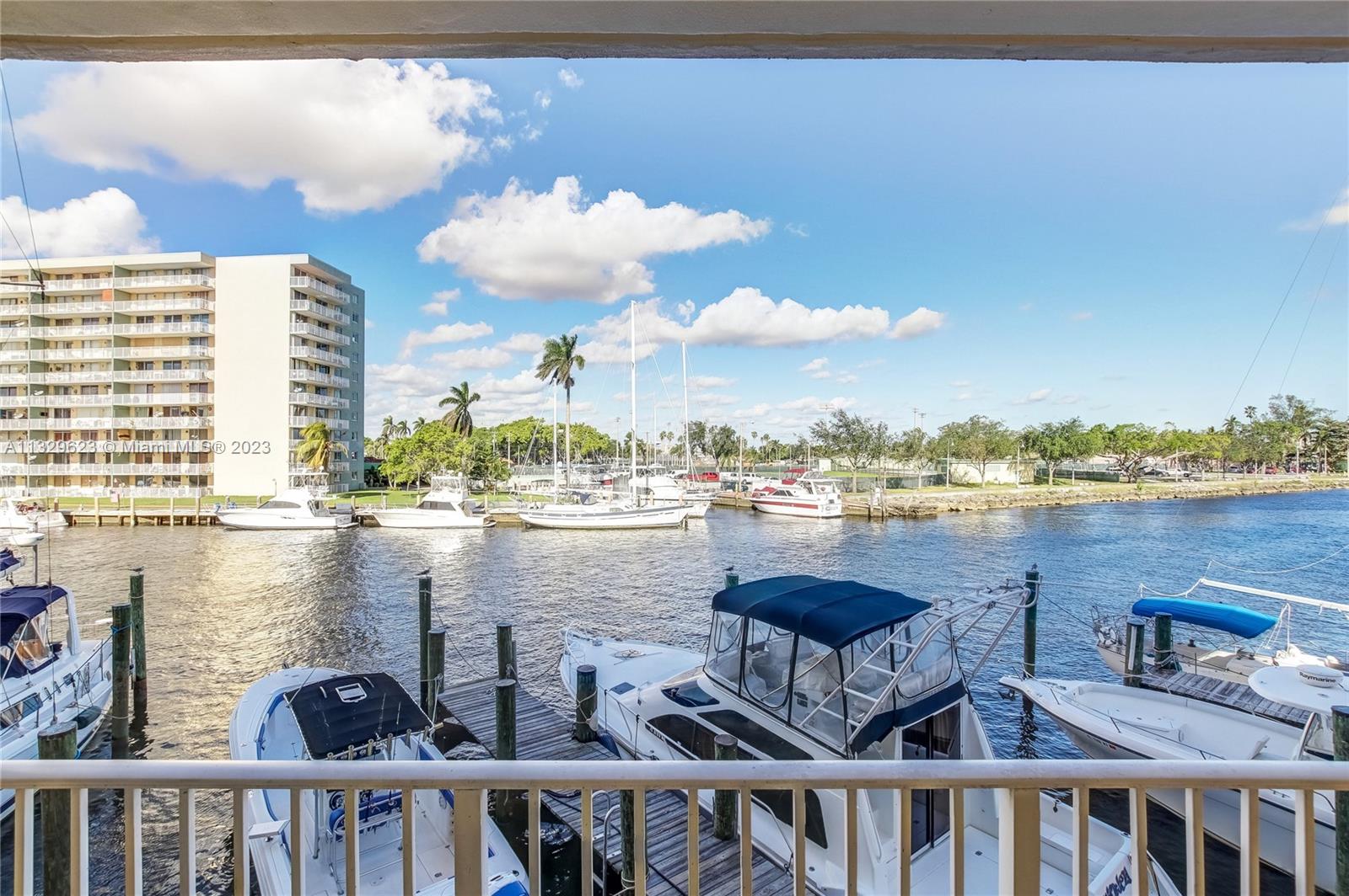 2415 NW 16th St Rd Unit: 212-1