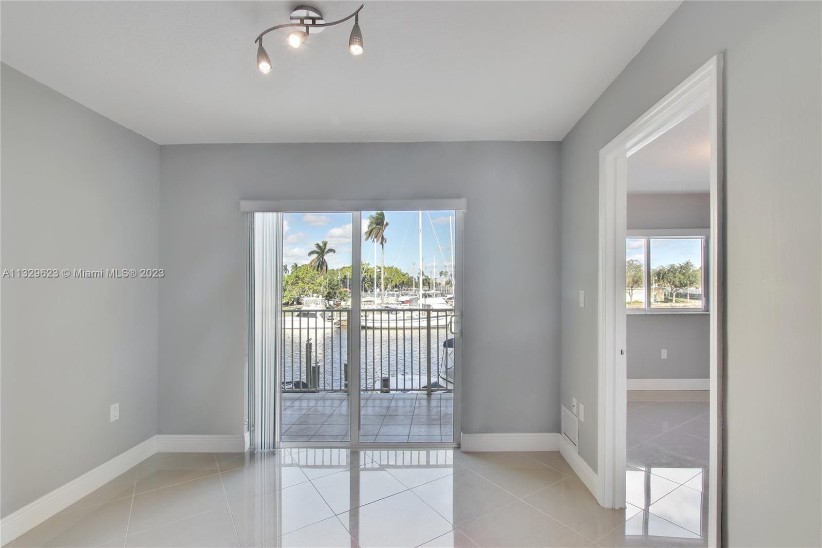 2415 NW 16th St Rd Unit: 212-1