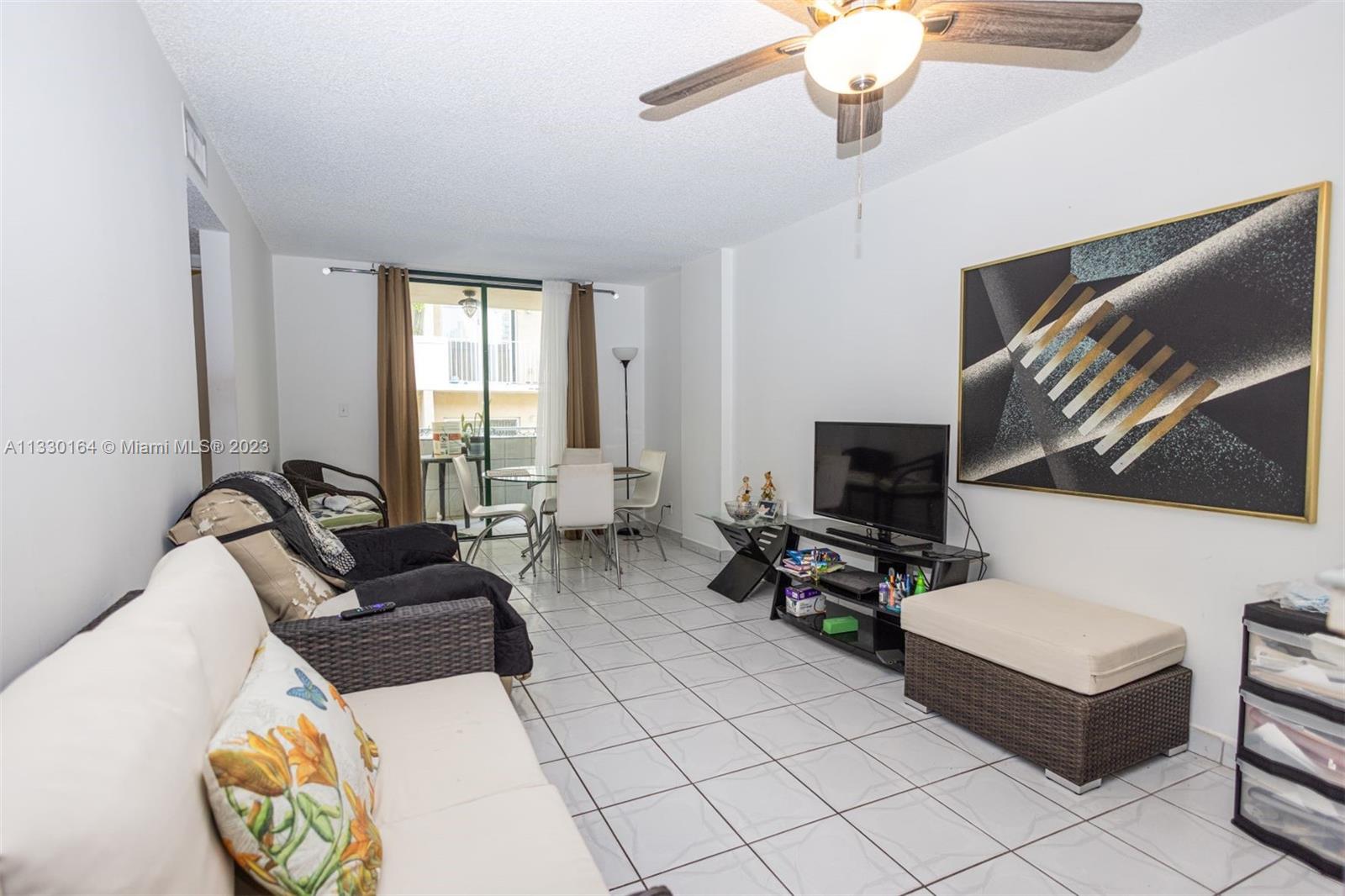 546 SW 1st St Unit: 609