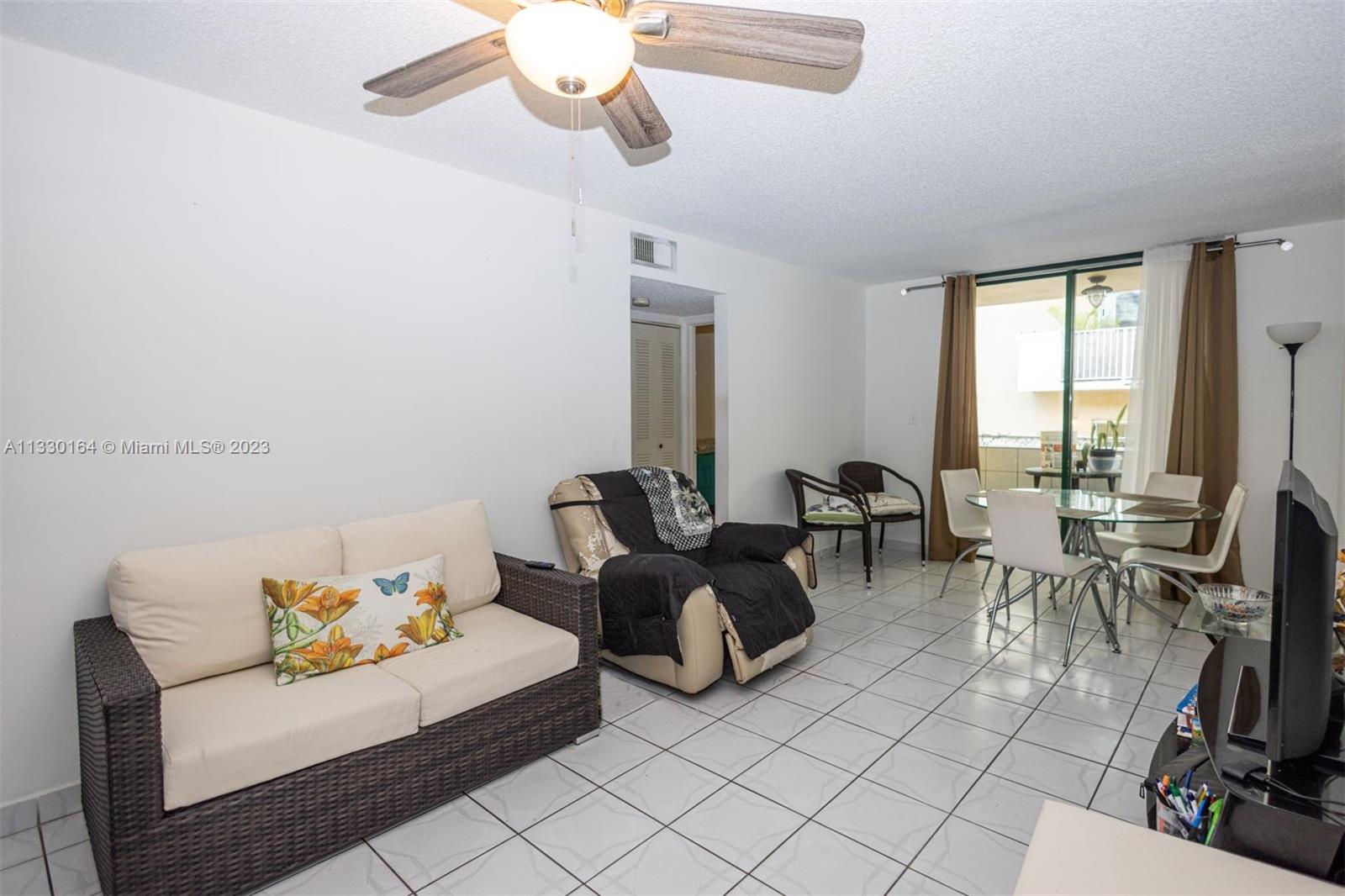 546 SW 1st St Unit: 609