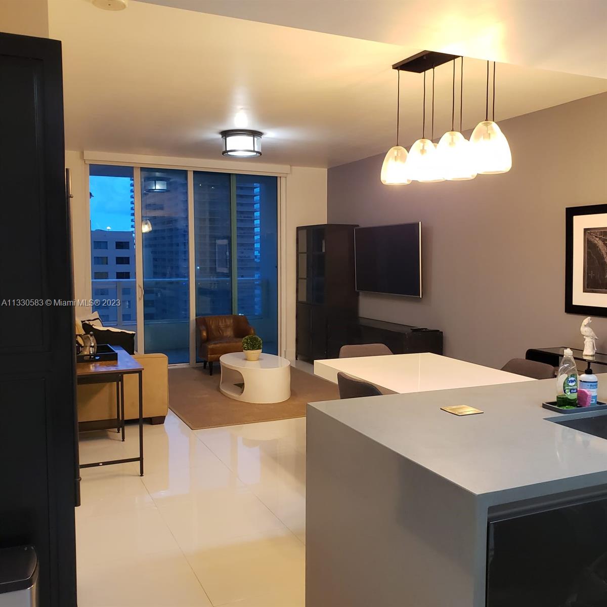 1080 Brickell Ave Unit: 2004