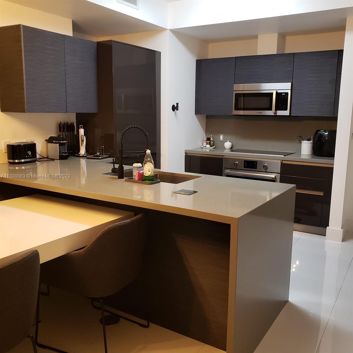 1080 Brickell Ave Unit: 2004