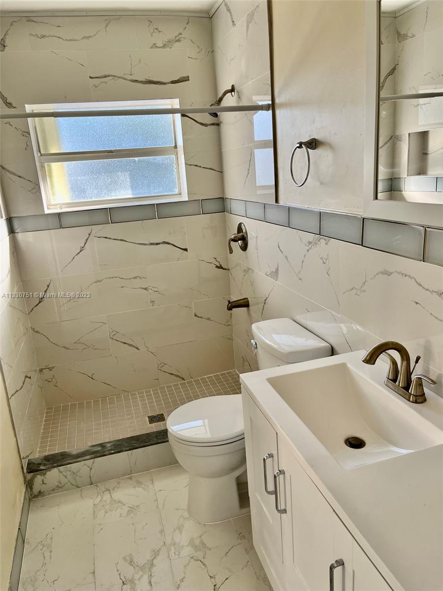 10420 SW 152nd Ter Unit: 10420
