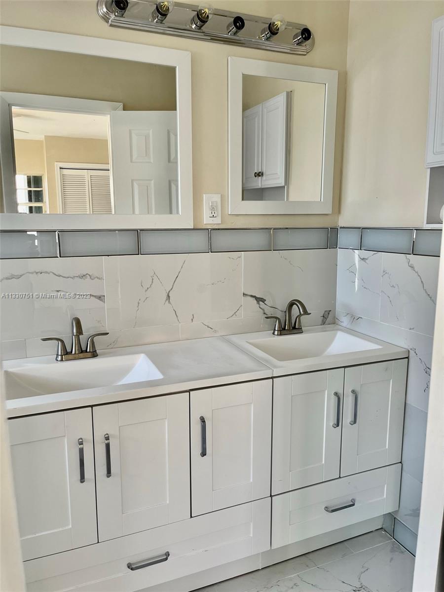 10420 SW 152nd Ter Unit: 10420