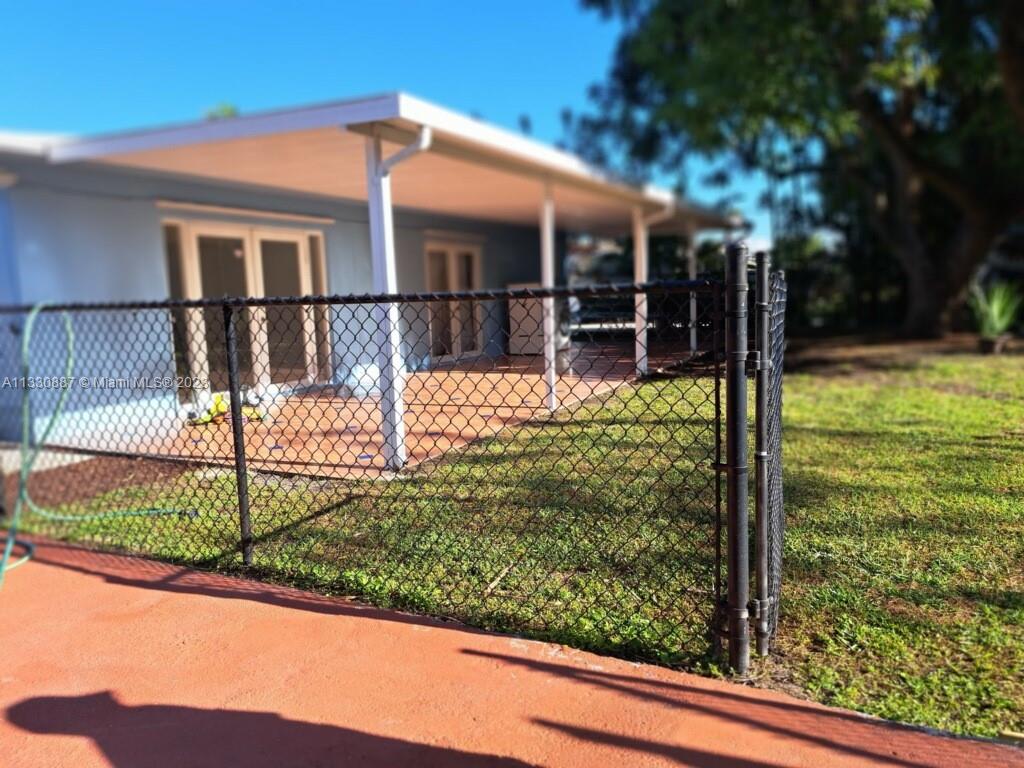 1230 North Dr Unit: 0