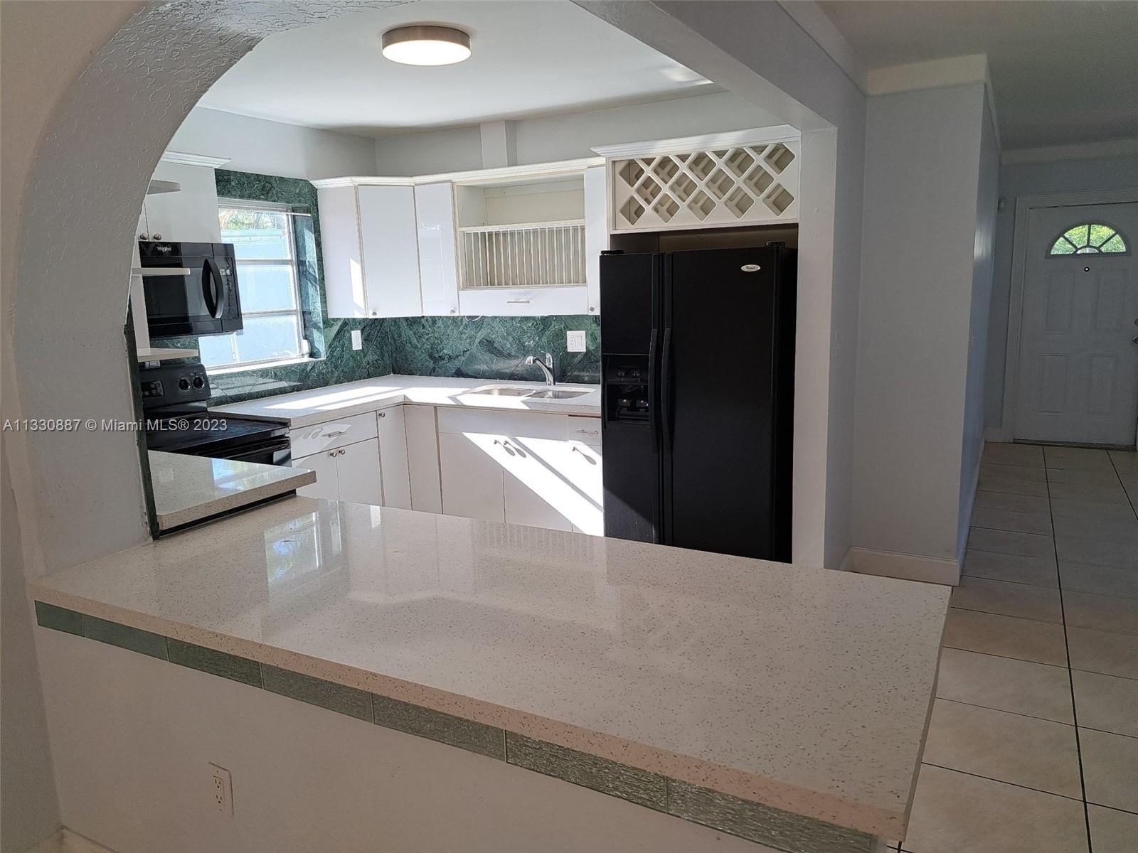 1230 North Dr Unit: 0