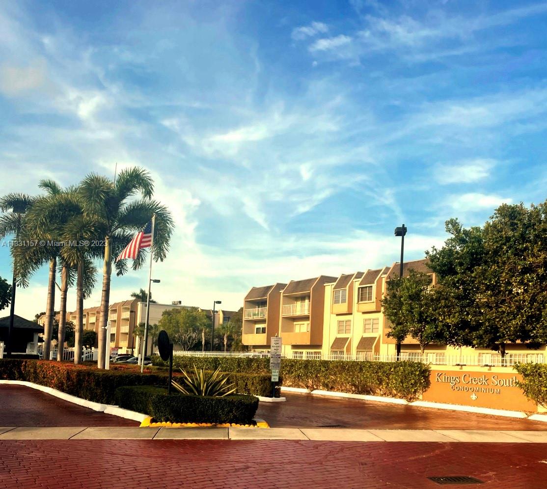 7765 SW 86th St Unit: F2-412