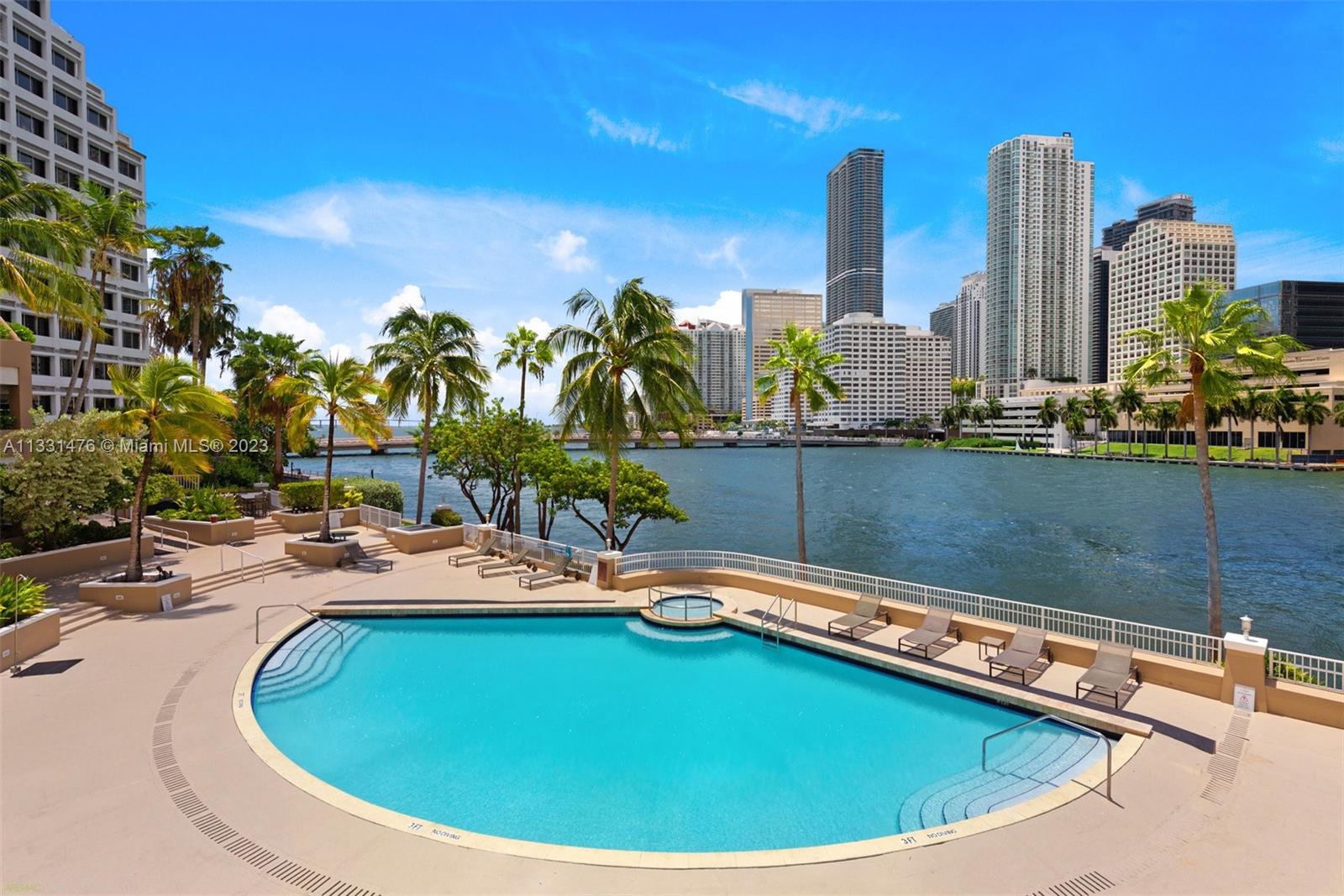 701 Brickell Key Blvd Unit: 1509