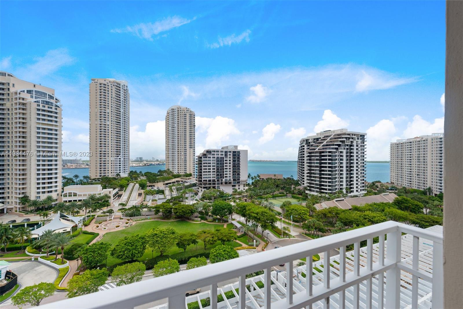 701 Brickell Key Blvd Unit: 1509