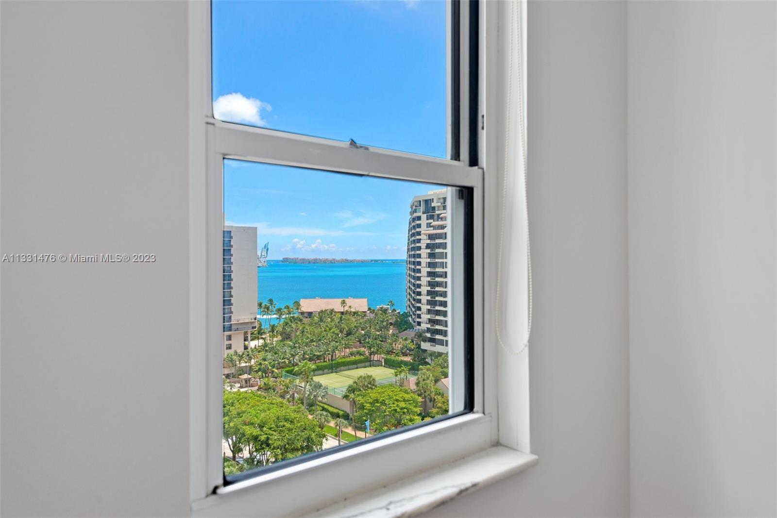 701 Brickell Key Blvd Unit: 1509