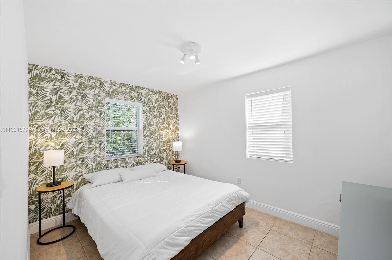 710 NE 87th St Unit: 2