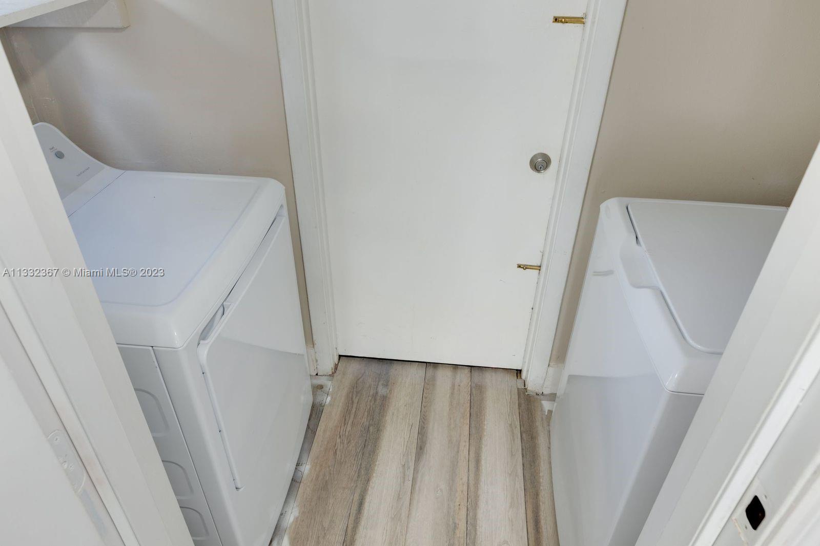 1121 N Andrews Ave Unit: 1121