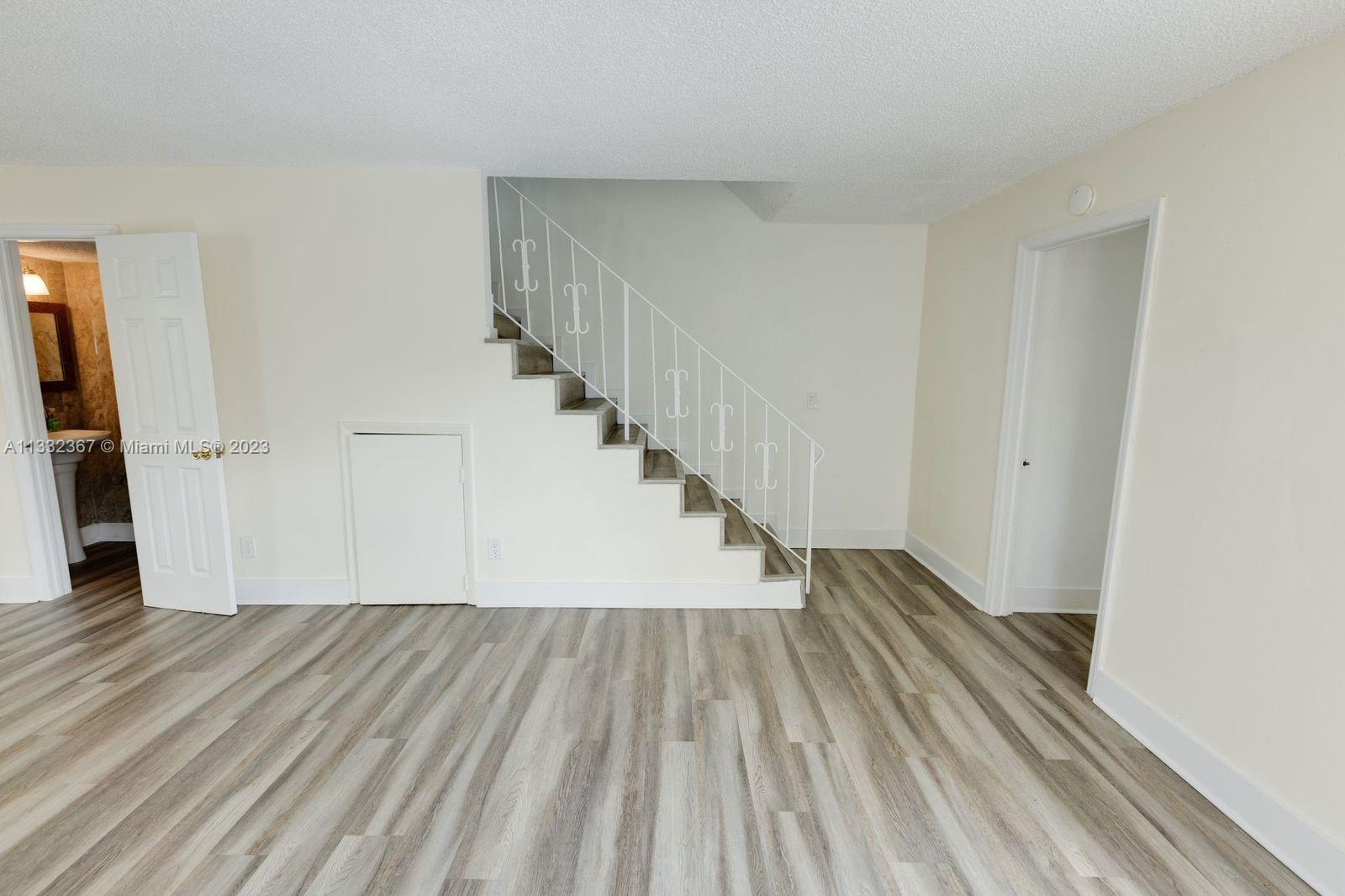 1121 N Andrews Ave Unit: 1121