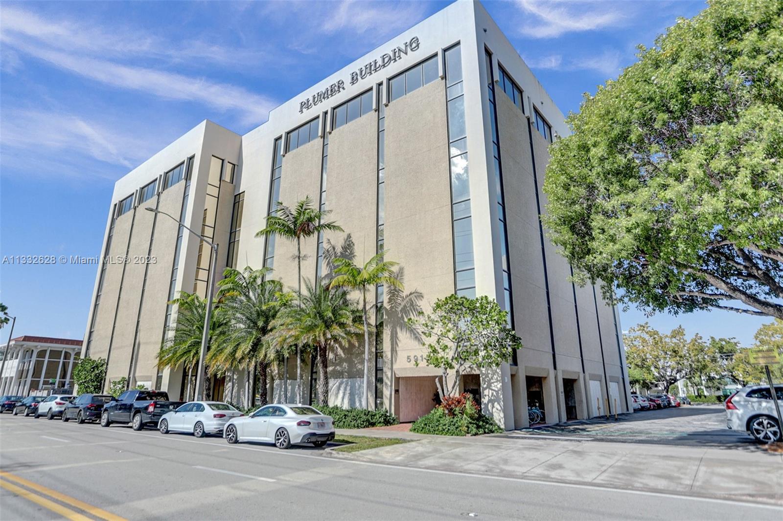 5915 Ponce De Leon Blvd Unit: 64
