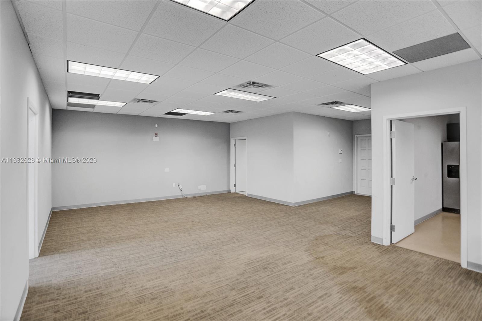 5915 Ponce De Leon Blvd Unit: 64