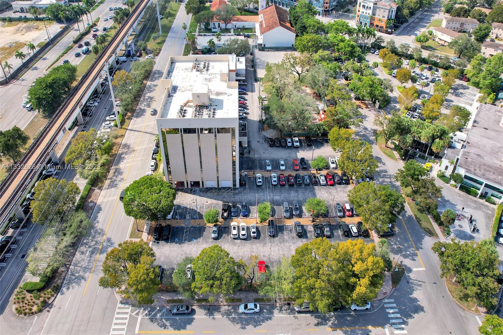 5915 Ponce De Leon Blvd Unit: 64