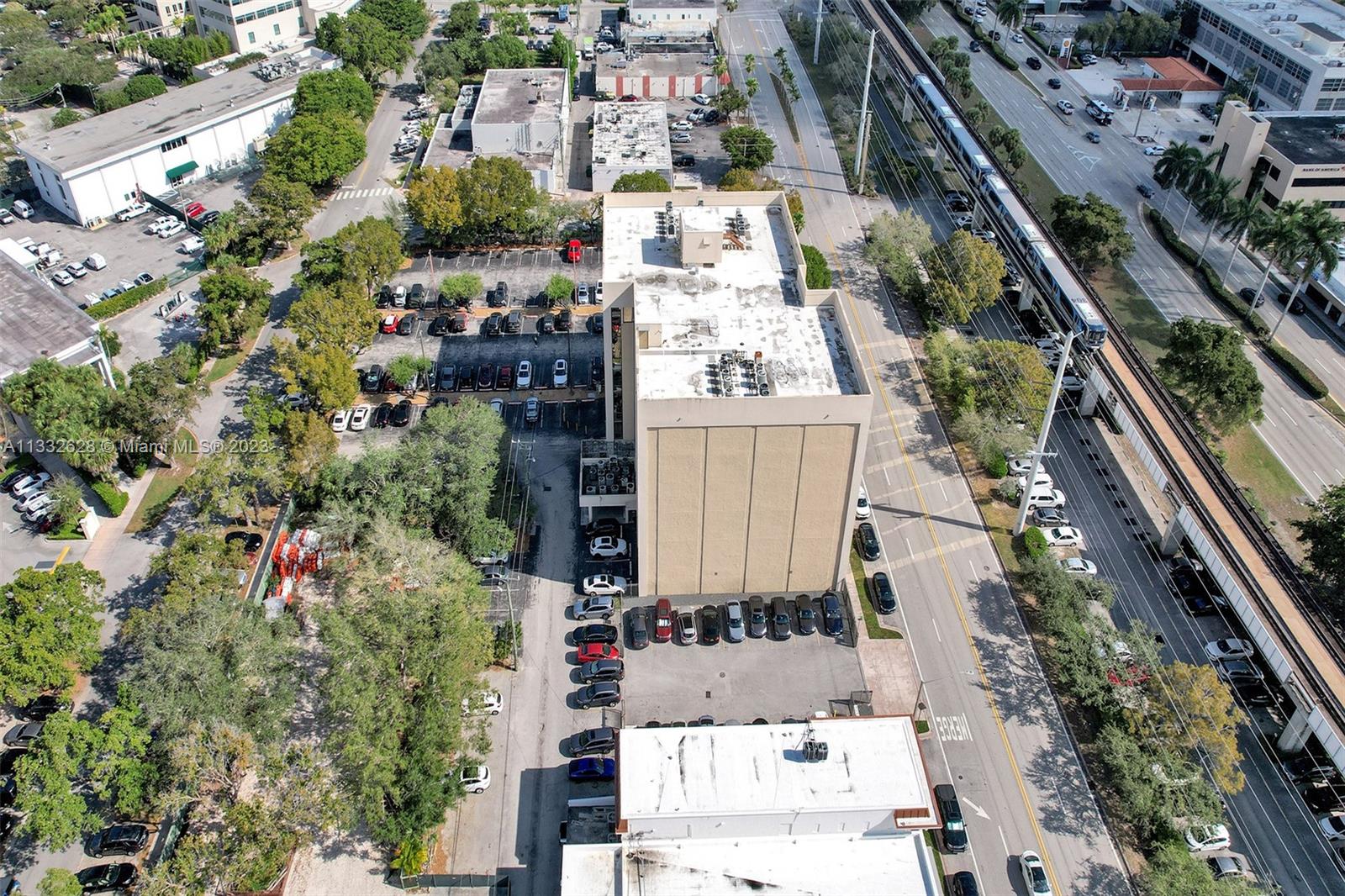 5915 Ponce De Leon Blvd Unit: 64